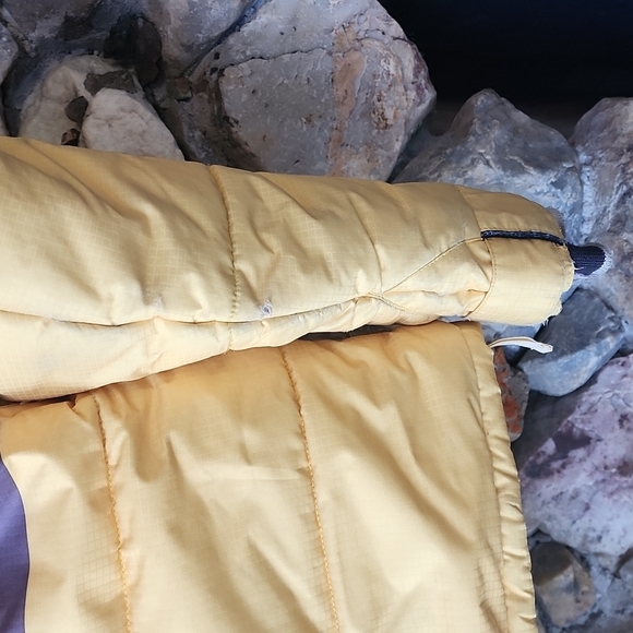 Section VTG Y2K Retro Nylon Snowboard Ski Jacket Women's Size XSmall - Picture 14 of 16